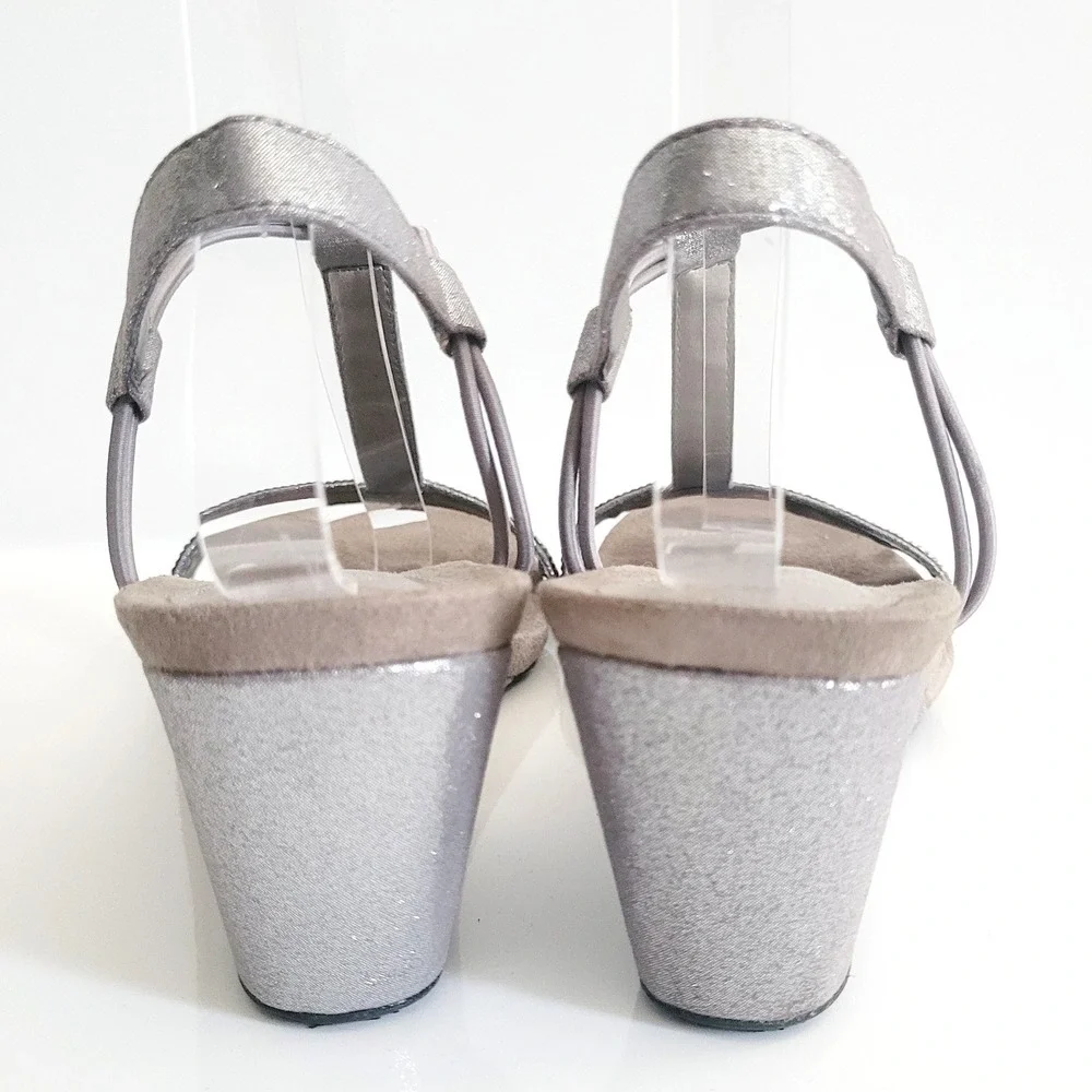 Style & Co Mulan Embellished Wedge Sandals 9M Silver Grey Rhinestone T-strap Y2K